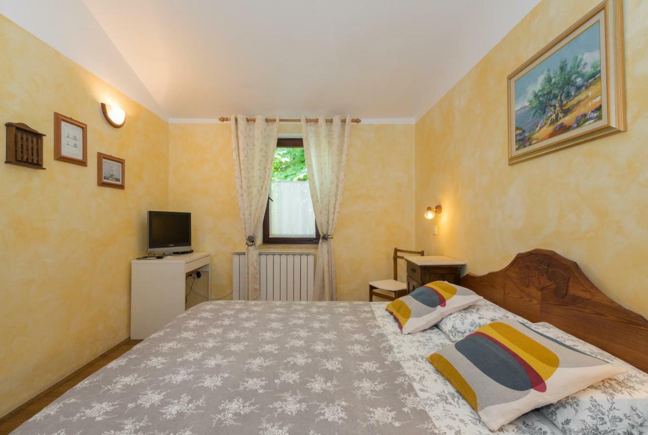 B&B Carmela Умаг Экстерьер фото