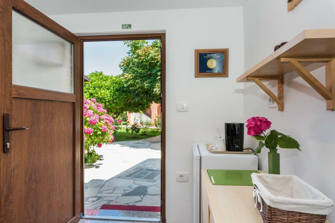 B&B Carmela Умаг Экстерьер фото